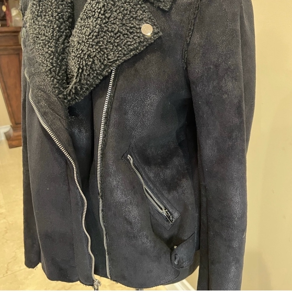 American Eagle 🦅 Outfitters Faux shearling jacket - Picture 6 of 6